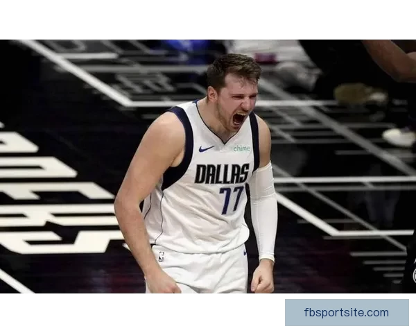 24日NBA焦点战前瞻东契奇力拼连胜勇士能否止住连败颓势 24日NBA焦点战前瞻东契奇力拼连胜勇士能否止住连败颓势